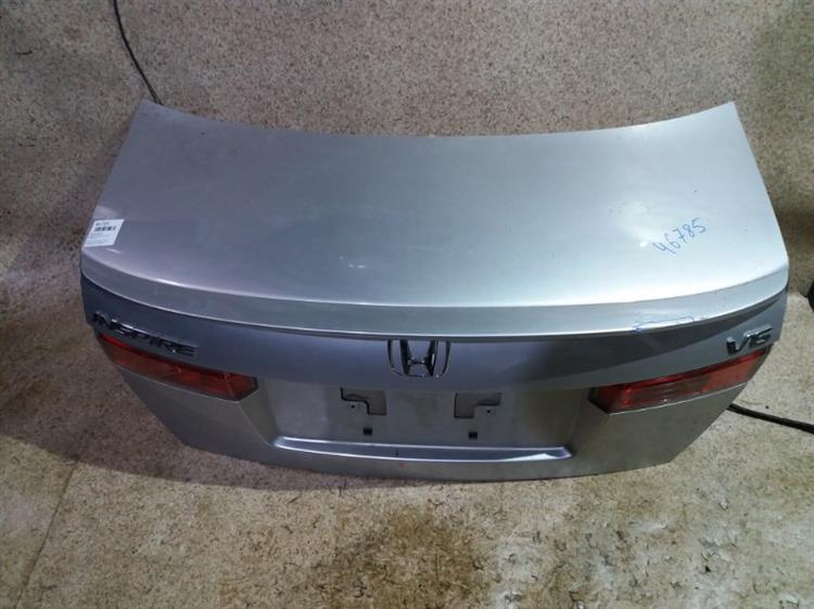 Крышка багажника Хонда Инспаер в Гатчине 46785